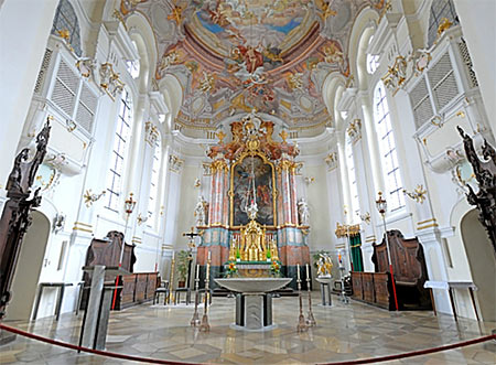 Pfarrkirche St. Johannes Baptist in Dischingen