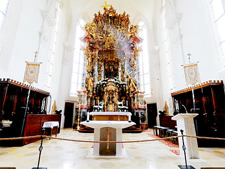 Ehemalige Klosterkirche St. Mariä Himmelfahrt in Kirchheim am Ries