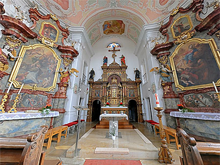 Pfarr- und Wallfahrtskirche Mariä Himmelfahrt in Stetten ob Lontal