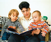 Anders und doch nicht – Wenn ein behindertes Kind in der Familie lebt Anders und doch nicht – Wenn ein behindertes Kind in der Familie lebt