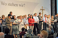 Sich aussetzen und im Gespräch mit anderen bewähren Sich aussetzen und im Gespräch mit anderen bewähren