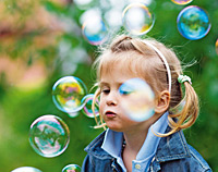 Kinder leben ganz im Jetzt und sind auf ihre Art zeitlos