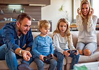 Wie Eltern das richtige digitale Spiel für ihre Kinder finden Wie Eltern das richtige digitale Spiel für ihre Kinder finden