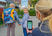 Kontrolle stört das Vertrauen zwischen Eltern und Kind Kontrolle stört das Vertrauen zwischen Eltern und Kind