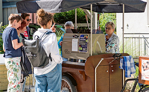 Wo die Kirche auf dem Fahrrad kommt